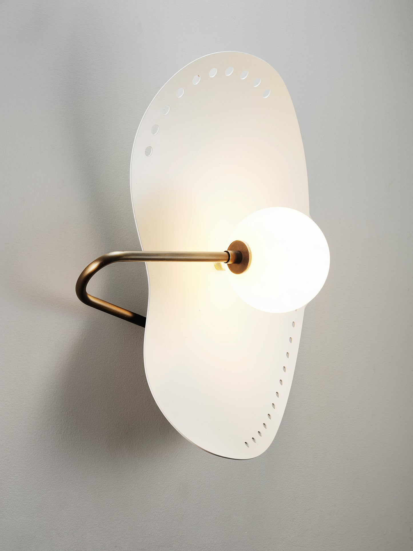 Formosa (Perfect White, Bronze)