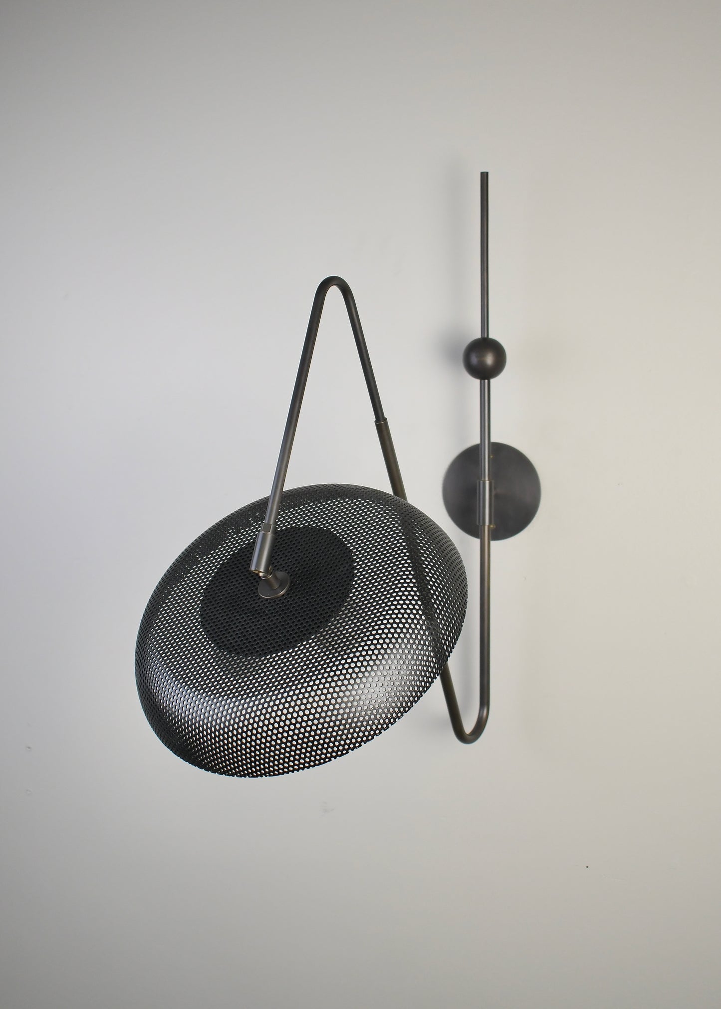 Piatto Wall Lamp (Dark Bronze Enamel, Black)
