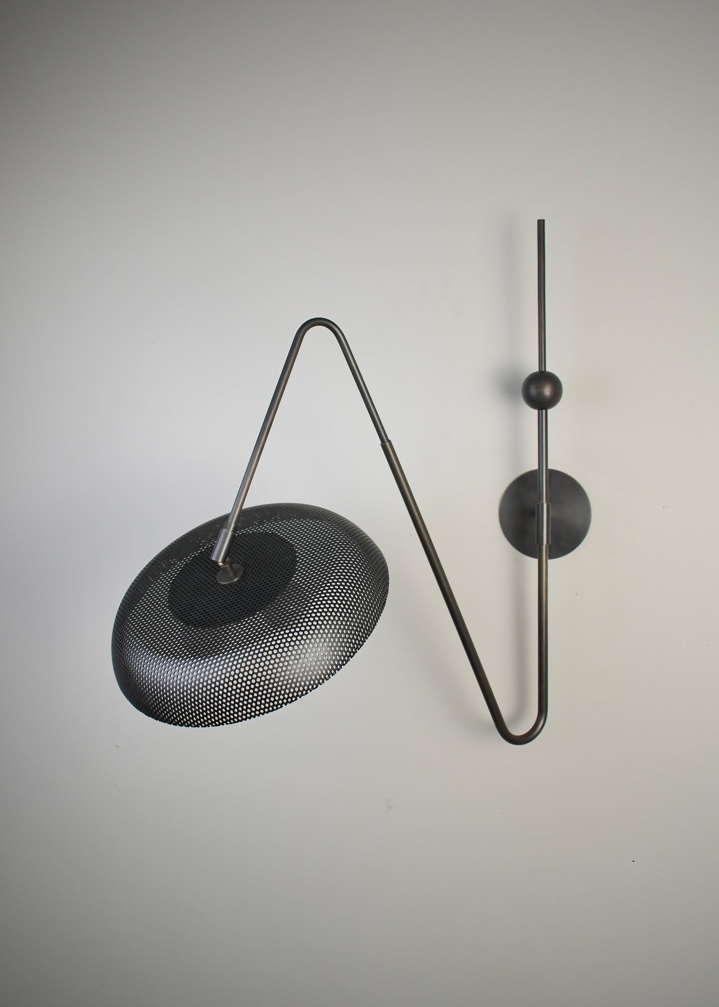 Piatto Wall Lamp (Dark Bronze Enamel, Black)