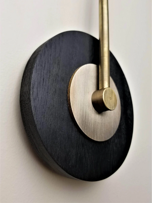 Solana (Ebonized Walnut)