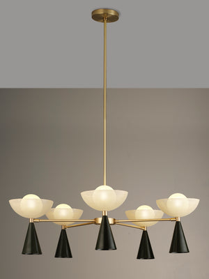 Molto 5-Arm (Brushed Brass, Seaweed, Crema)
