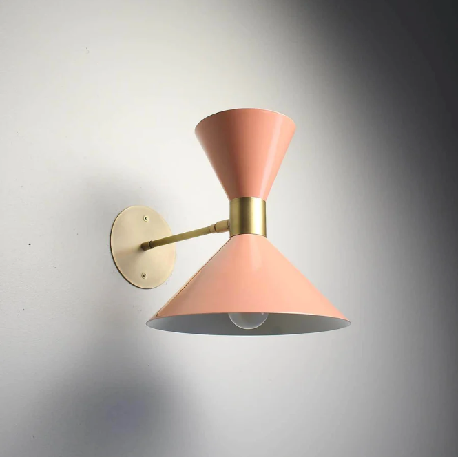 Monarch Wall Sconce (Brushed Brass,Mannequin)