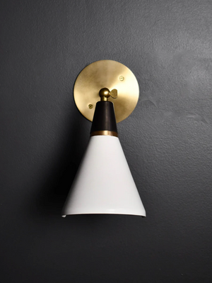 Petite Magari (Natural Brass, Dark Bronze Enamel, Perfect White)